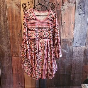 Pink Dress 👚 with Flair sleeve